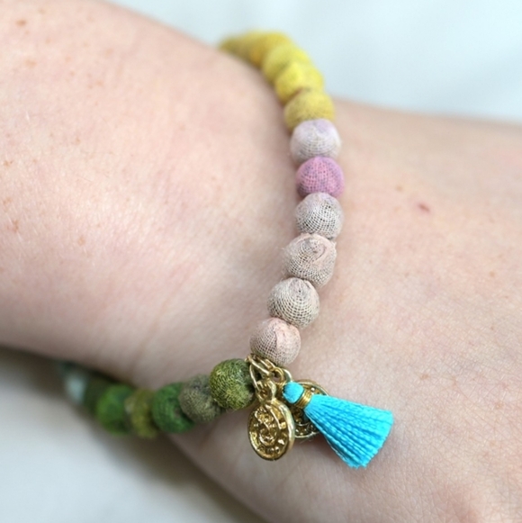 Kantha Connection Bracelet - Creativity - Picture 3 of 4